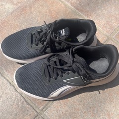Reebok 24.5cm スニーカーの画像