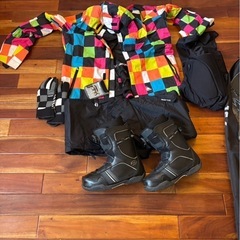 スノーボード　洋服も一緒にもらってくださいの画像