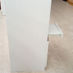 ★リユースのサカイ高崎店★TJ12627 NITORI 食器棚 白 H89×D39.5×W60 クリーニング済みの画像