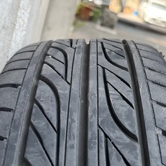 最終値下げ‼︎エンケイ　パフォーマンスラインPF-01 タイヤ付き4本セット の画像