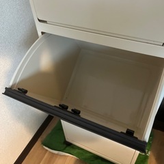 ゴミ箱(キャスター付き)の画像