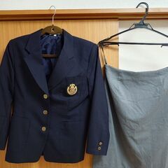 神戸女子大学　スーツの画像