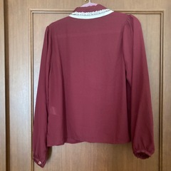 長袖ブラウス　Mの画像