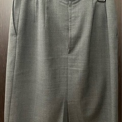 【お買得♪】BONMAXの事務服　グレー チェック柄 ベストとスカートのセット♪の画像
