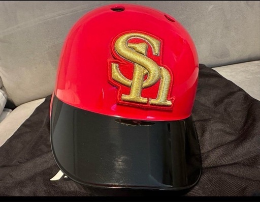 2017鷹の祭典 NPBマーク入り柳田悠岐ヘルメット 50個限定品