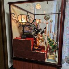 【お引取りに来て頂ける方限定】ひな人形　盛光作　美品 まごころ雛　３段飾り ガラスケース入りの画像