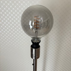IKEAスタンドライトの画像