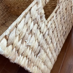 編み込みバスケットの画像
