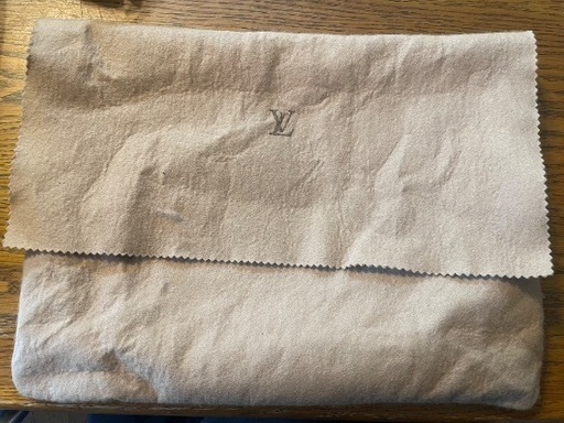 さらに値引きしました。LOUIS VUITTON サンクルーモノグラム ショルダーバッグ