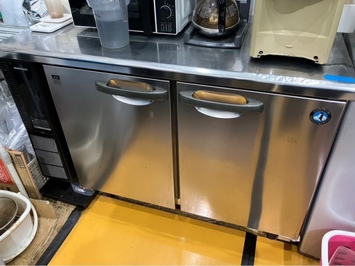 【決まりました】台下冷蔵庫