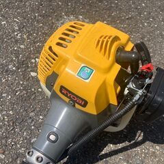 草刈機 リョービ　RYOBI　EKK-260A　25.4㏄ Kスタート　軽スタート 両手ハンドル 肩掛式 刈払機 草刈り機の画像