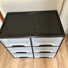 洋服収納棚6口の画像
