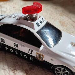 パトカー　おもちゃの画像