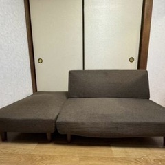 【2人掛けソファ】オットマン付き！ソファにもベッドにもの画像