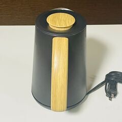 ★動作確認済み★電気ケトル　0.8L　温度調整機能　保温機能　タッチパネルの画像