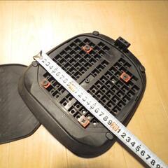 バイクリアボックス取り付け土台の画像