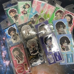 新品、未開封　鬼滅の刃グッズ約26個！の画像