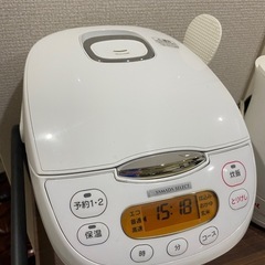 炊飯器　ヤマダ電機の画像