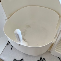 猫トイレ）オシャレフルカバータイプの画像