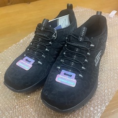 スケッチャーズ23.5新品の画像