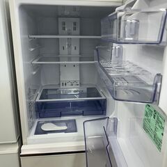 【リユ-スのサカイ広島石内店】ジモティ割！/３ドア冷蔵庫/三菱/2018年製/クリ-ニング済み/HG-7038/広島市 冷蔵庫　佐伯区 冷蔵庫　南区 冷蔵庫　西区 冷蔵庫　東区 冷蔵庫　中区 冷蔵庫　安佐南区 冷蔵庫　安佐北区 冷蔵庫　安芸区 冷蔵庫　府中町 冷蔵庫　海田町 冷蔵庫　熊野町 冷蔵庫　坂町 冷蔵庫　廿日市市 冷蔵庫の画像