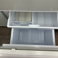 【リユ-スのサカイ広島石内店】ジモティ割！/３ドア冷蔵庫/三菱/2018年製/クリ-ニング済み/HG-7038/広島市 冷蔵庫　佐伯区 冷蔵庫　南区 冷蔵庫　西区 冷蔵庫　東区 冷蔵庫　中区 冷蔵庫　安佐南区 冷蔵庫　安佐北区 冷蔵庫　安芸区 冷蔵庫　府中町 冷蔵庫　海田町 冷蔵庫　熊野町 冷蔵庫　坂町 冷蔵庫　廿日市市 冷蔵庫の画像