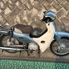 低走行5000km台　スーパーカブ50 実働　インジェクションの画像
