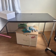 作業用テーブルの画像