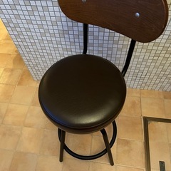 カウンターチェアの画像