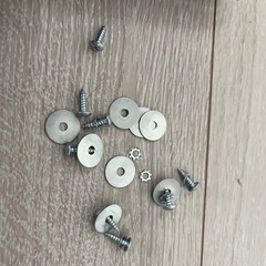 テレビ固定金具
の画像