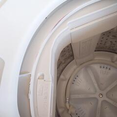 【2020年製】ヤマダ 単身用洗濯機  YWM-T60H1  6.0kの画像