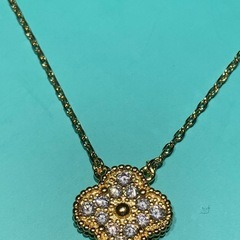 ネックレス ピアス　セットの画像