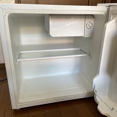 1ドア冷蔵庫の画像