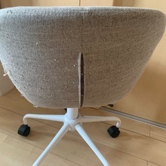 いす（ボロボロ）の画像