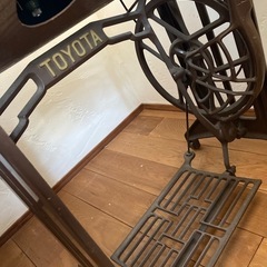 ミシン 昭和　レトロ アンティーク　TOYOTAの画像