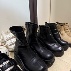 【8/30まで】9点レディースブーツ、スニーカー、厚底の画像