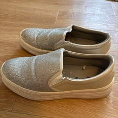 シルバー★スニーカーの画像
