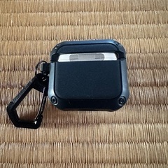AirPods4 左耳のみの画像