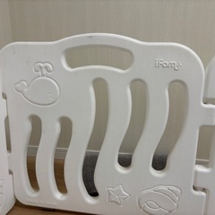 ベビーサークルの画像