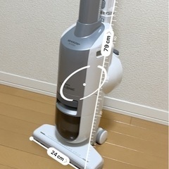 SHARPほうき形掃除機　2012年製　使用可能の画像