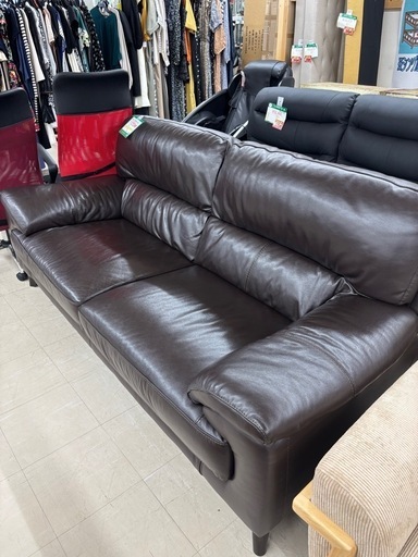 ★987 (大きめのソファーお探しの方必見)　3人掛けソファー　茶　座面シミあり　【リサイクルマート鹿児島宇宿店】