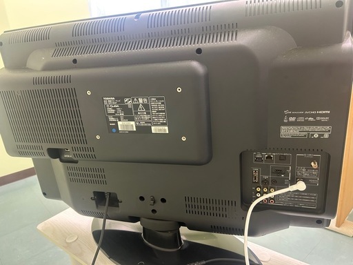 TOSHIBA 32型テレビ