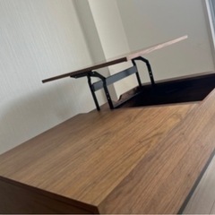 LOWYA 昇降テーブルの画像