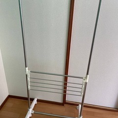 物干しスタンドの画像