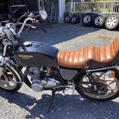 ヨンフォア　CB400F カスタム多数の画像