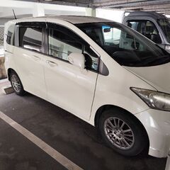 ⭐️Ｈ２４年式　フリード　6人乗り（両側電動スライドドア）　車検整備したばかり令和9年8月までの画像