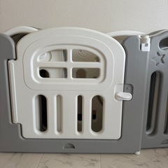 折りたたみベビーサークル　の画像
