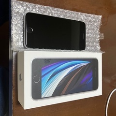 iPhone se2 128gb simフリーの画像