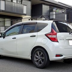 車検満タン ノート 後期 ｅ-パワーXブラックアロー 1オーナー レーダークルーズ エマージェンシーブレーキ フルセグTV Bluetooth バックモニター インテリキー ETCの画像