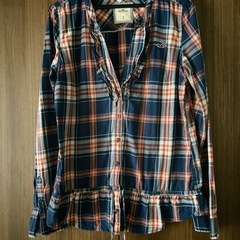Hollister ホリスター　レディース　シャツの画像